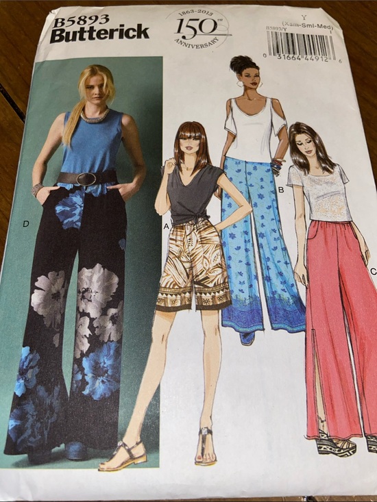 Butterick Pants - Butterick B5893 Misses Shorts and Pants Pattern Set.